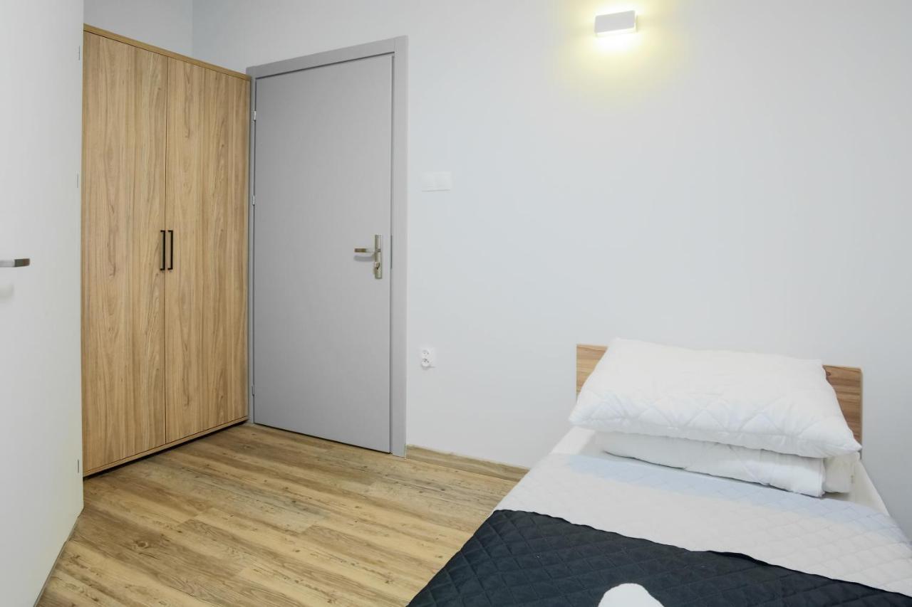 Centrum Sportu I Rekreacji Sępólno Krajeńskie Esterno foto