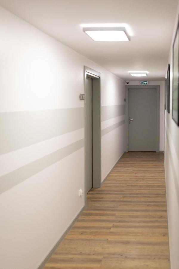 Centrum Sportu I Rekreacji Sępólno Krajeńskie Esterno foto