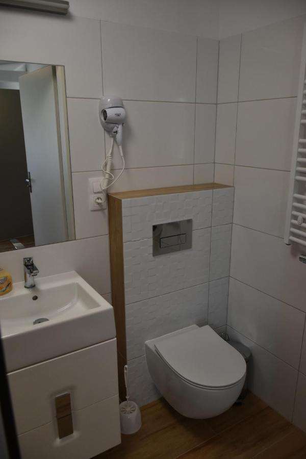 Centrum Sportu I Rekreacji Sępólno Krajeńskie Esterno foto